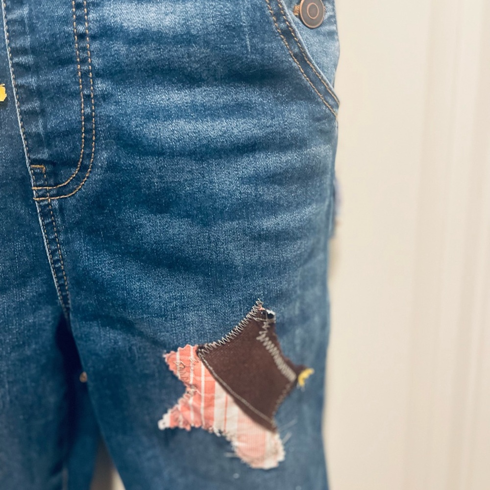Custom patchwork overalls star pattern - Picture 4 of 6
